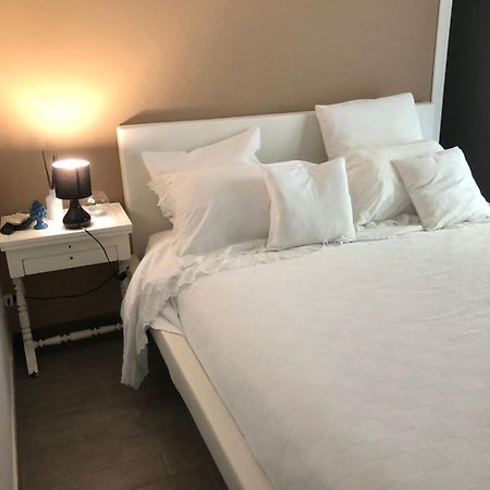 Room Mondello 5 מראה חיצוני תמונה