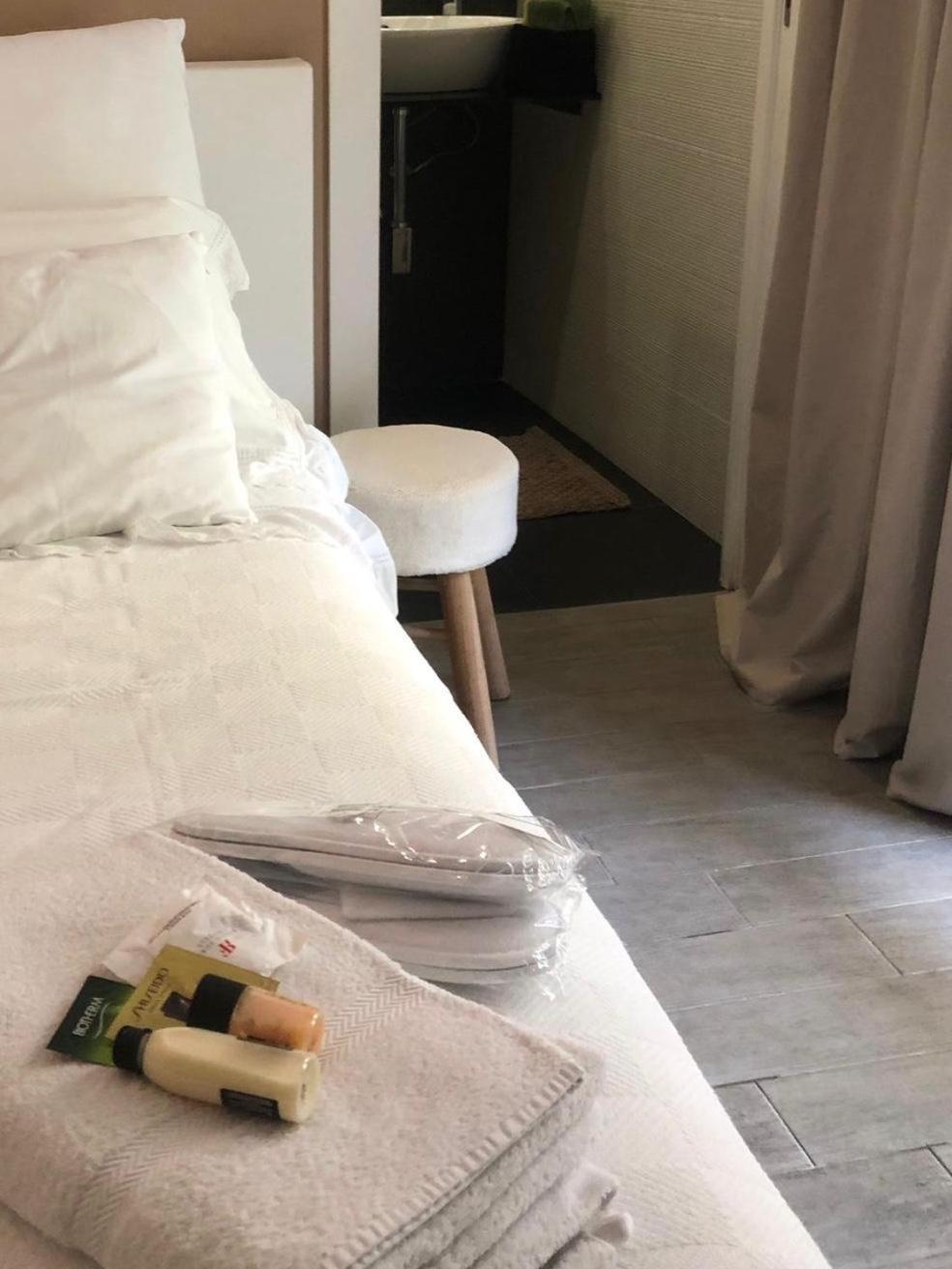 Room Mondello 5 מראה חיצוני תמונה
