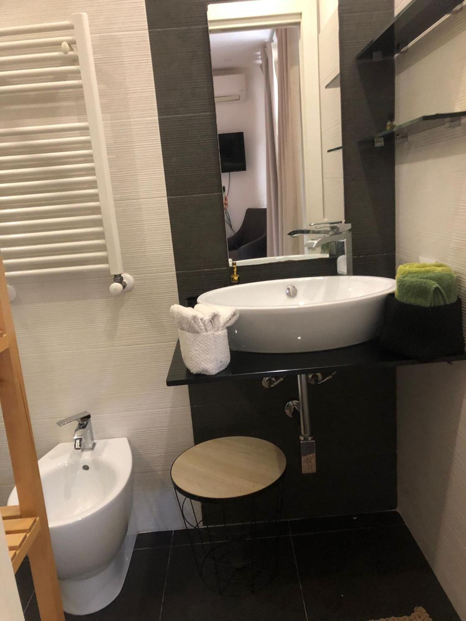 Room Mondello 5 מראה חיצוני תמונה